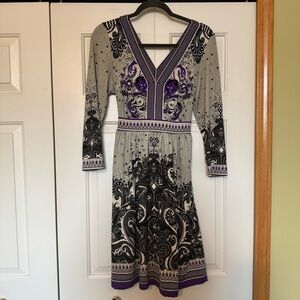 ECI New York Grey, White, Purple and Black Paisley V-neck Long Sleeve Dress